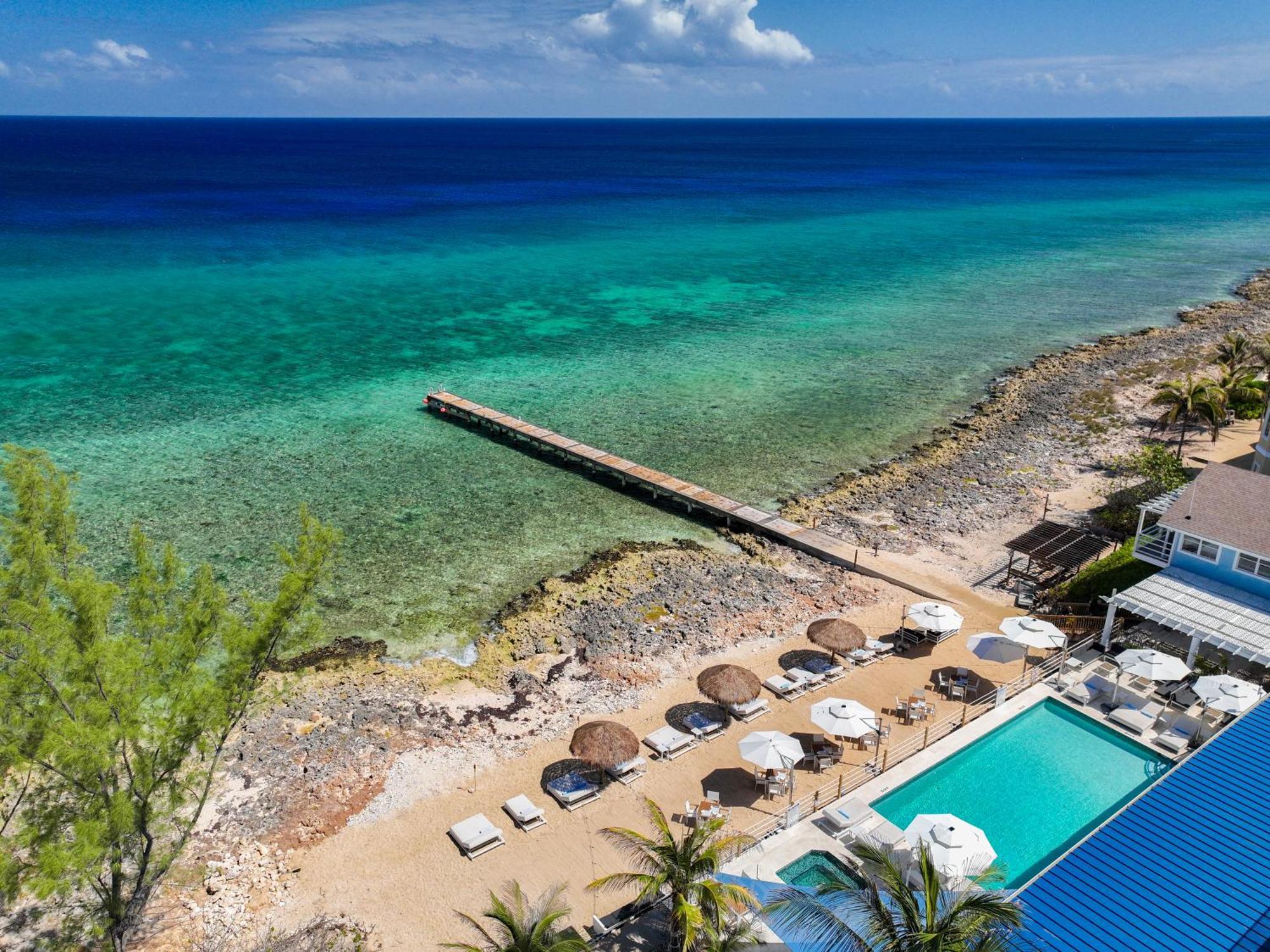 Cobalt Coast Resort West Bay Exteriör bild